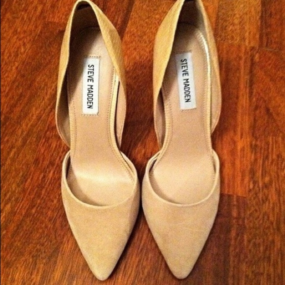 Steve Madden Pumps